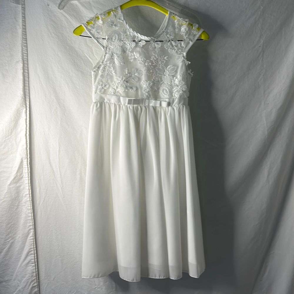 White girls dress size 6